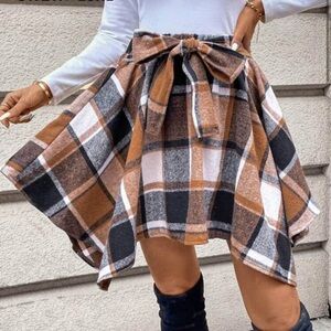 SHEIN Asymmetrical Plaid Skirt in Brown and Black